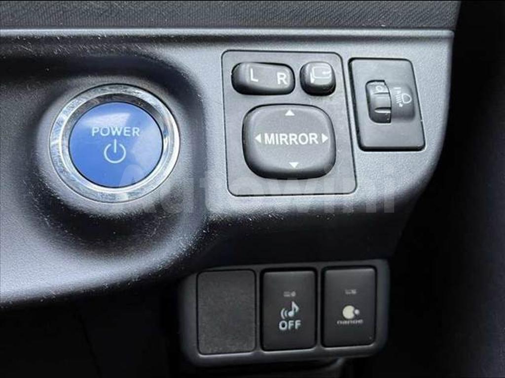 NHP10-6058054 2012 TOYOTA AQUA-3