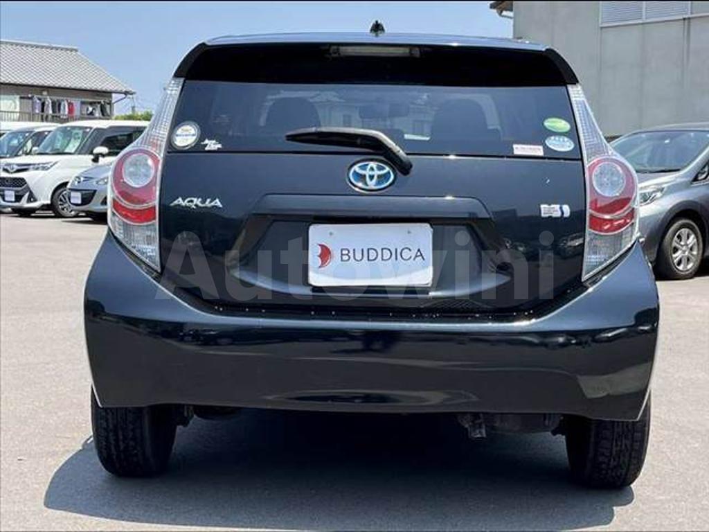 2012 TOYOTA AQUA - 8