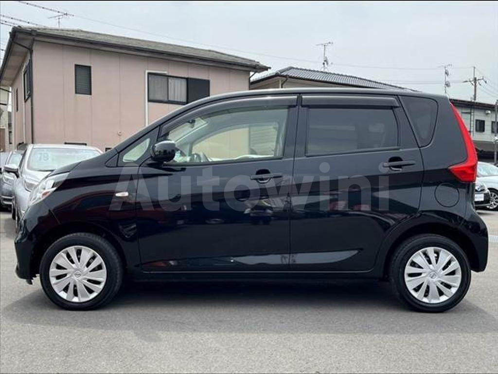 B21W-0414721 2017 NISSAN DAYZ-5