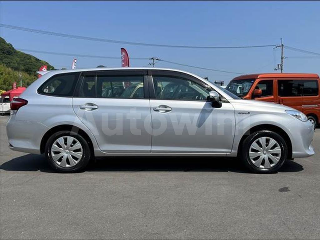 2015 TOYOTA COROLLA FIELDER - 7