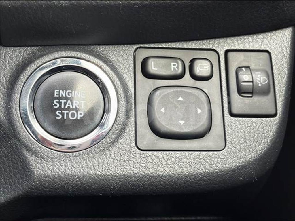 KSP130-2200511 2017 TOYOTA VITZ-2