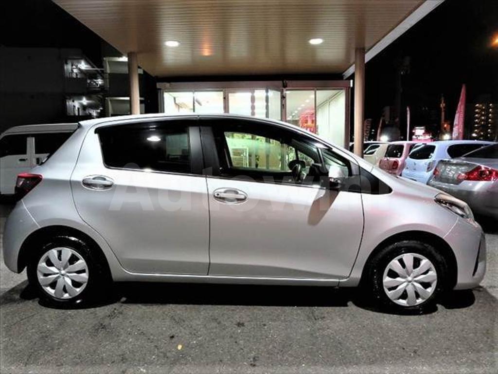 2017 TOYOTA VITZ - 7