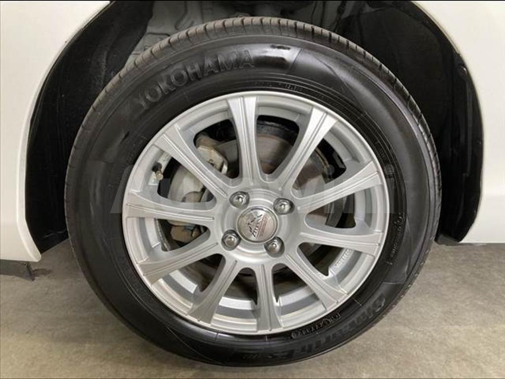 NHP10-6421557 2015 TOYOTA AQUA-3
