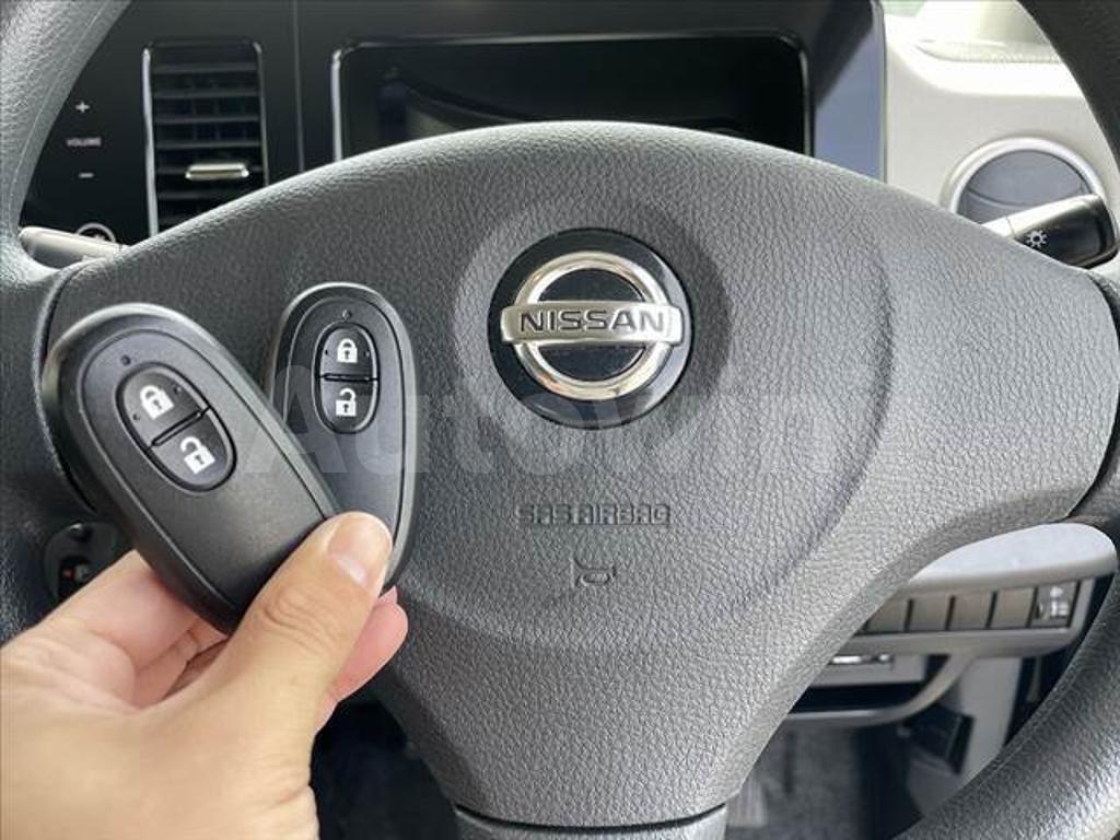 MG33S-106328 2011 NISSAN MOCO-3