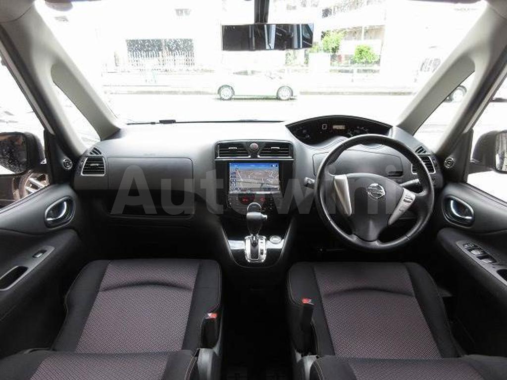 FC26-021302 2011 NISSAN SERENA-1