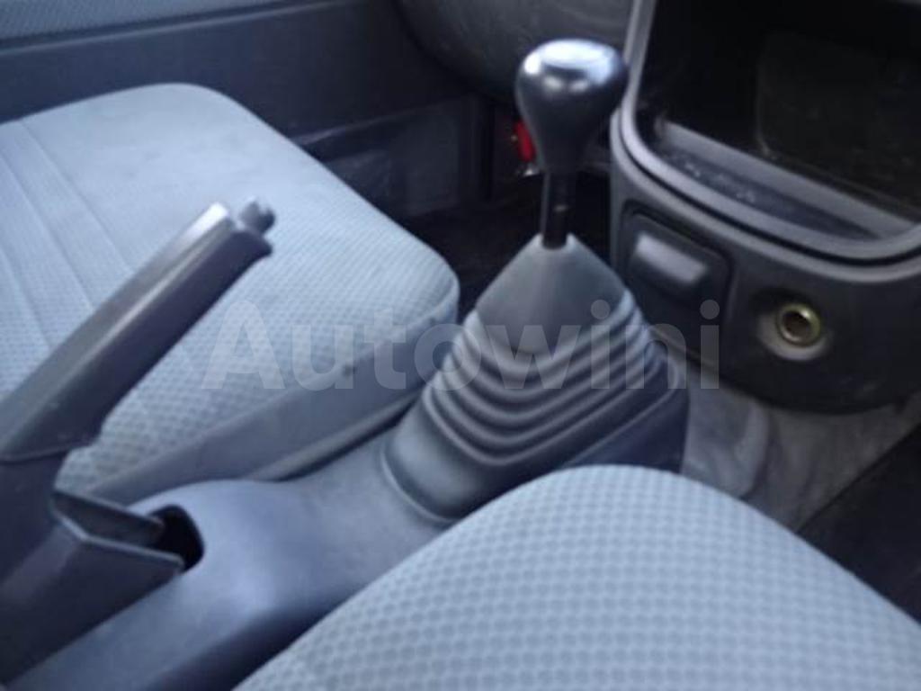 S201U-0000816 2012 TOYOTA PIXIS TRUCK-5