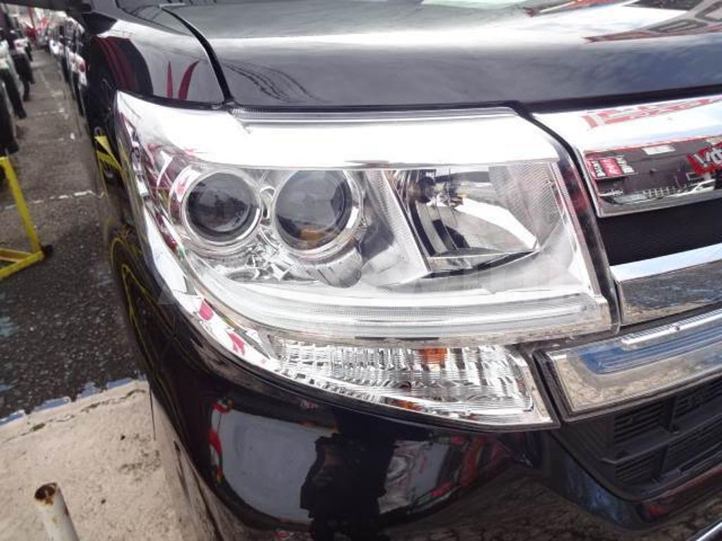 LA600S-0021268 2013 DAIHATSU TANTO-1