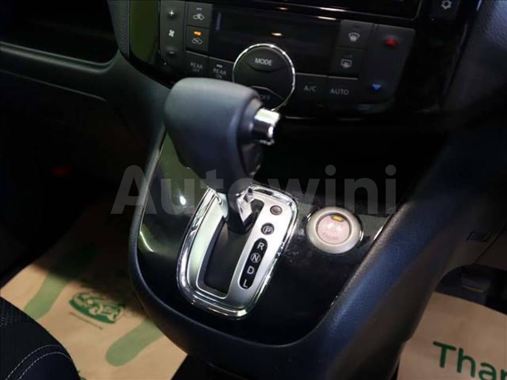 2016 NISSAN SERENA - 10
