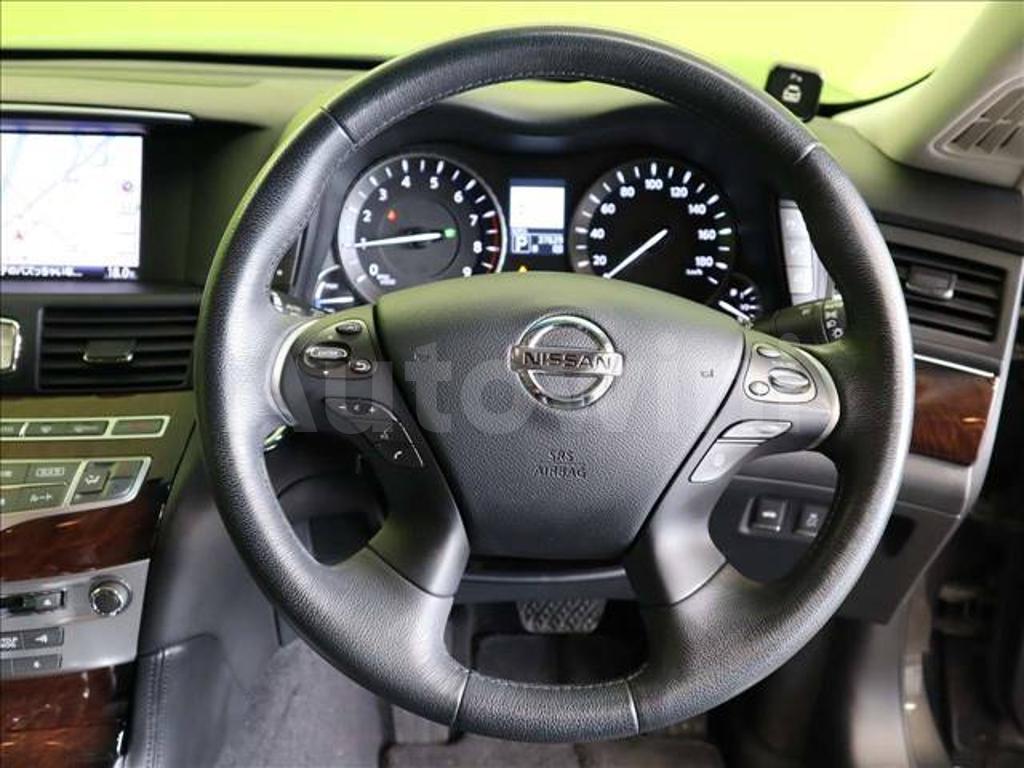 2013 NISSAN FUGA - 10