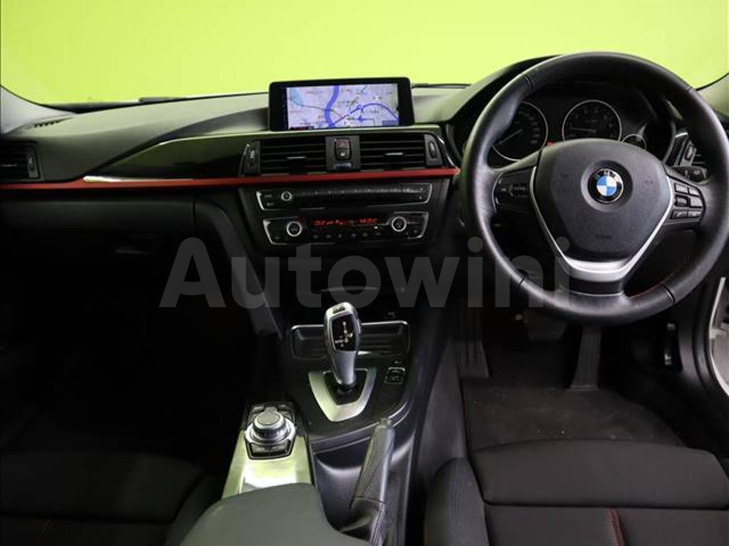 2012 BMW 3 SERIES - 3