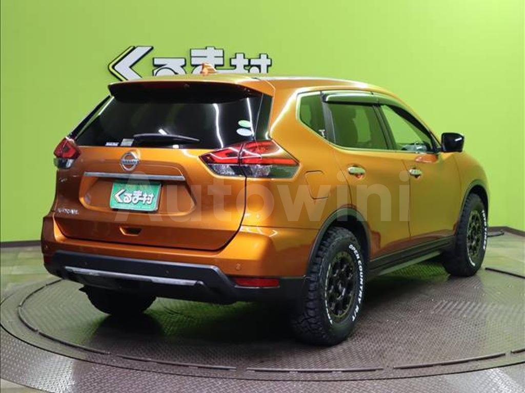 T32-040629 2017 NISSAN X TRAIL-1