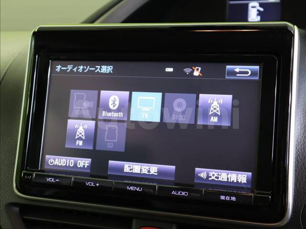 ZRR80-0208271 2016 TOYOTA VOXY-4