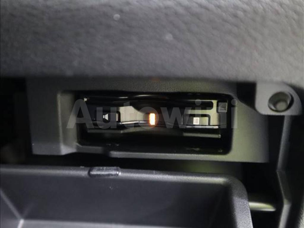 2018 NISSAN SERENA - 8