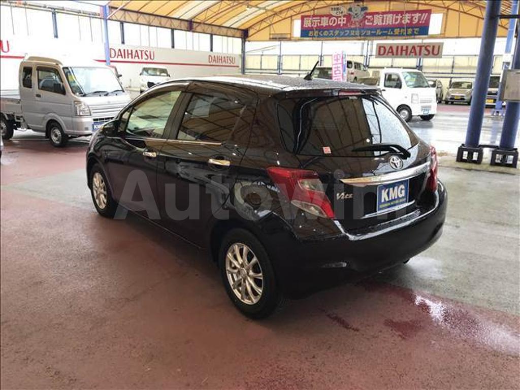 2014 TOYOTA VITZ - 8