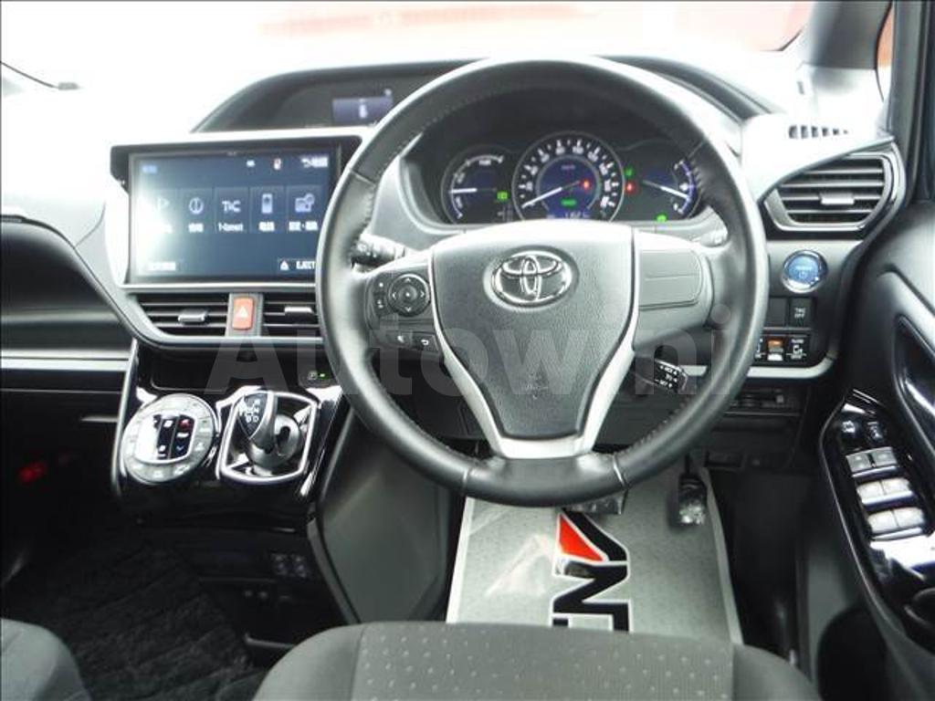 ZWR80-0264811 2017 TOYOTA VOXY-2