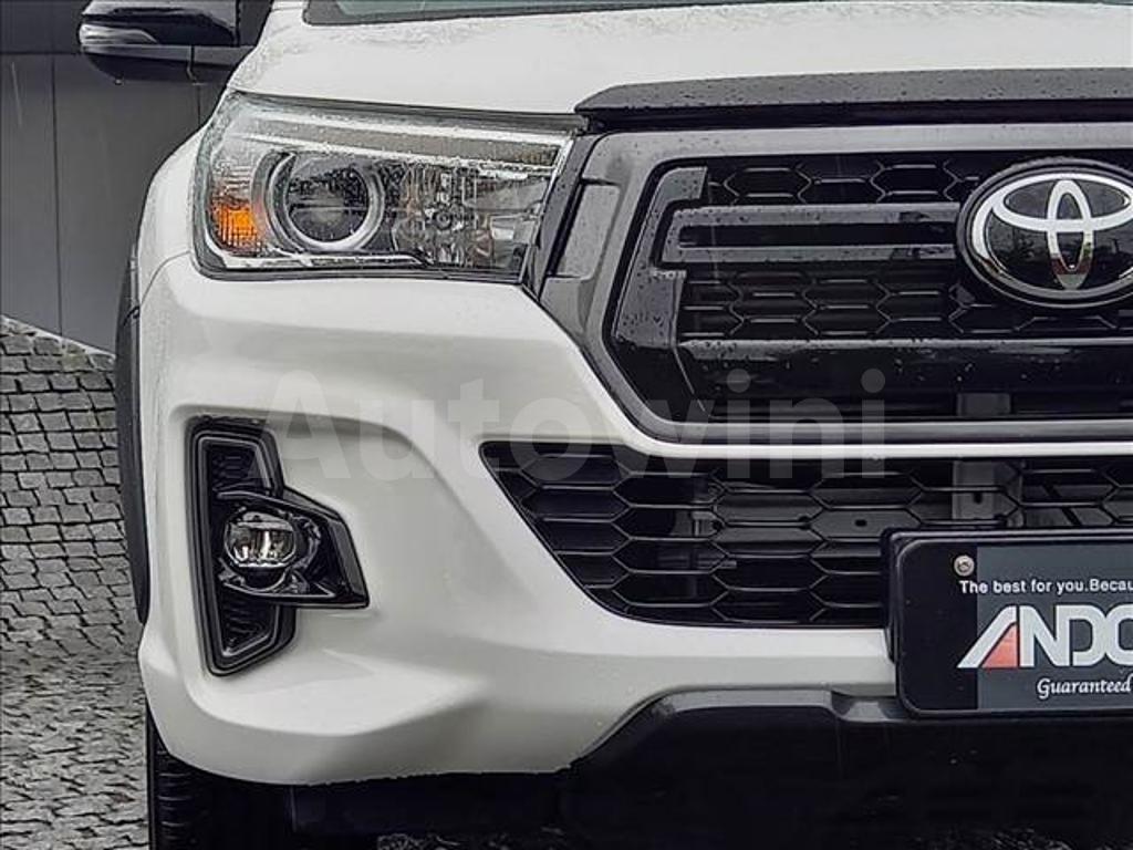 2020 TOYOTA HILUX - 8