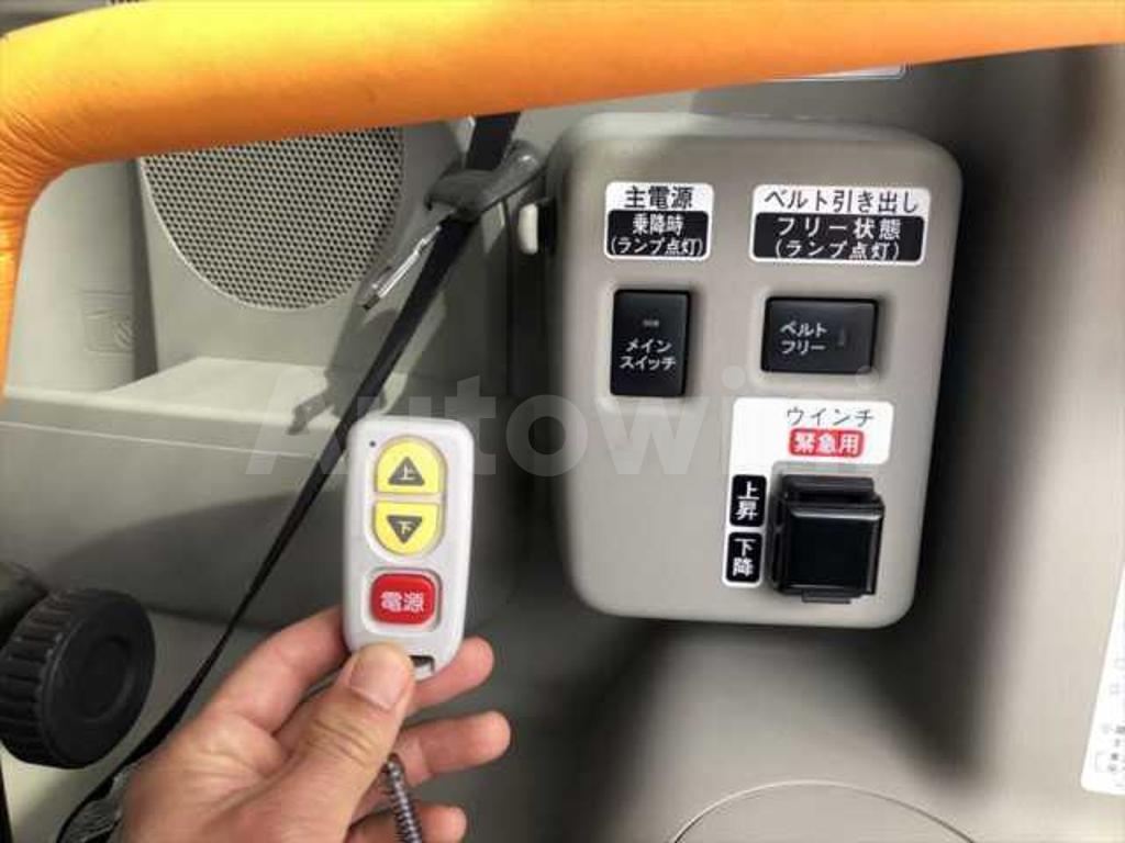 LA600S-0472640 2016 DAIHATSU TANTO-4