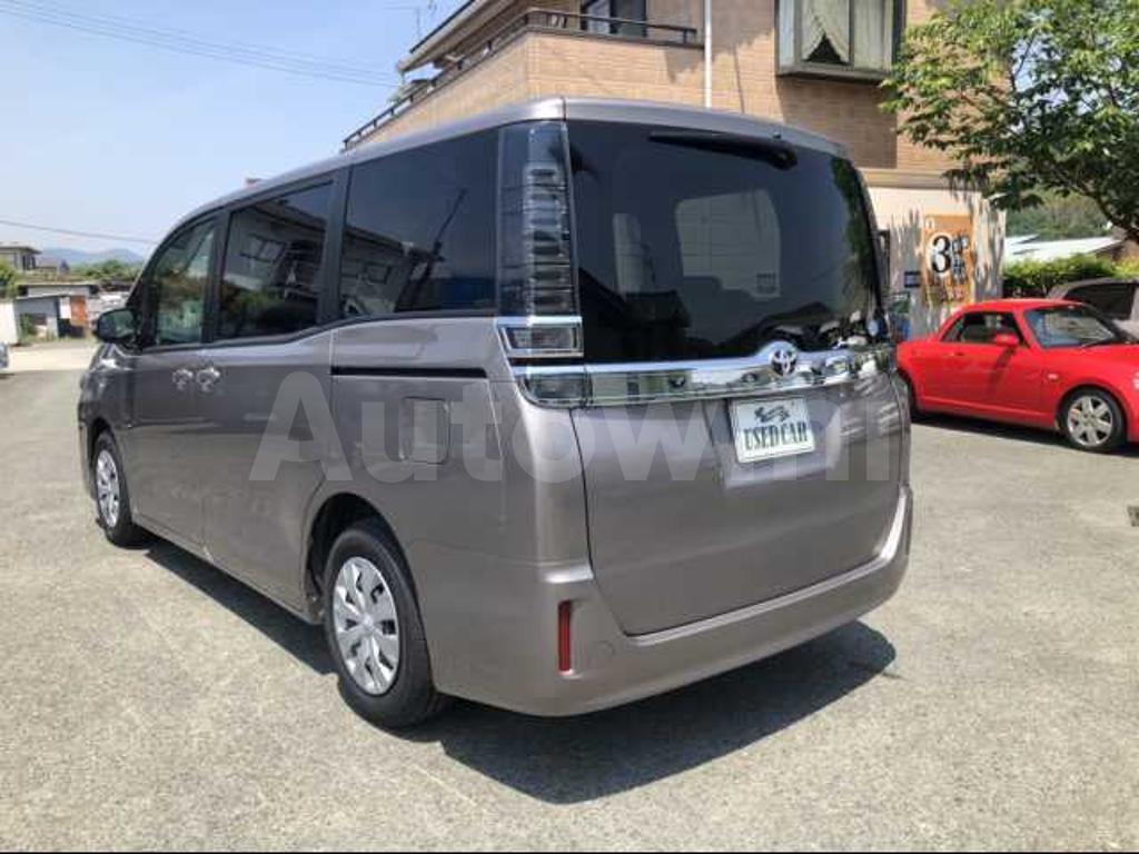 ZRR80-0368715 2017 TOYOTA VOXY-5