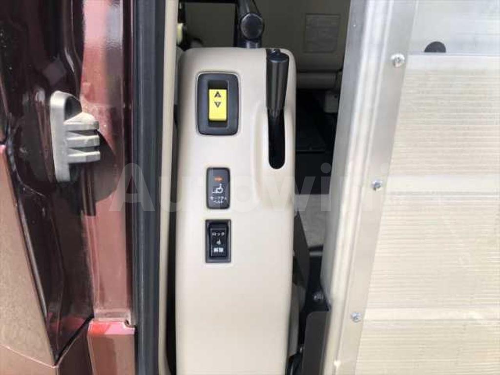NCP81-5185544 2012 TOYOTA SIENTA-3