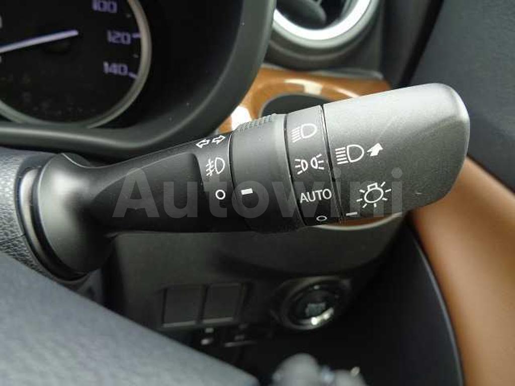 LA250S-0153103 2018 DAIHATSU CAST-5