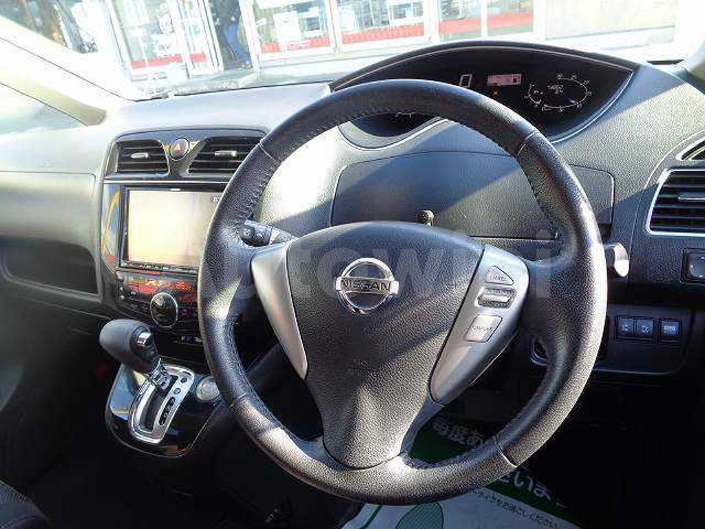 HFC26-132622 2013 NISSAN SERENA-3