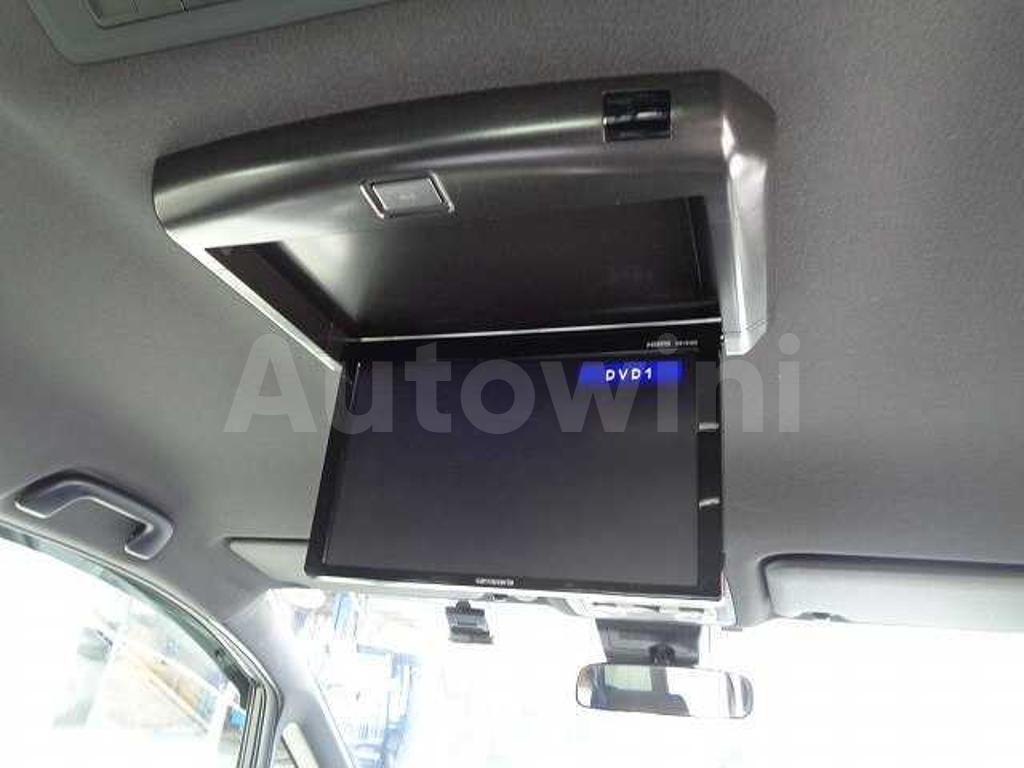 2019 TOYOTA NOAH - 9