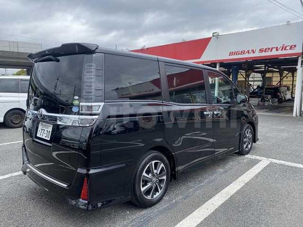 ZRR80-0404847 2018 TOYOTA VOXY-2