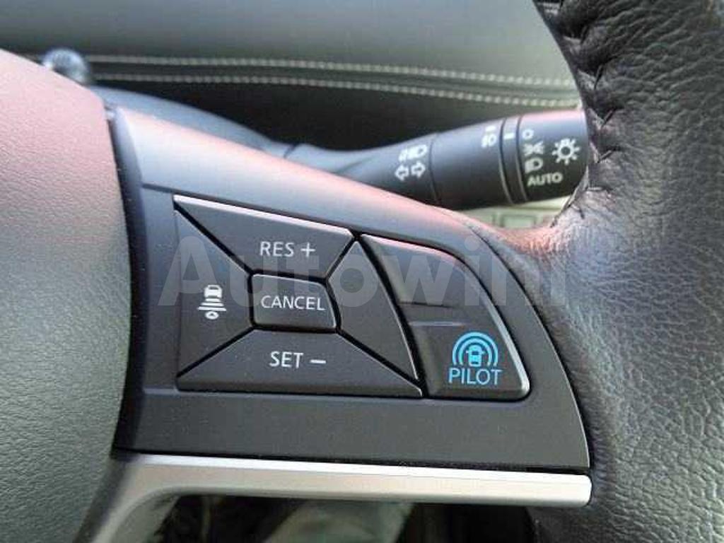 2018 NISSAN SERENA - 10