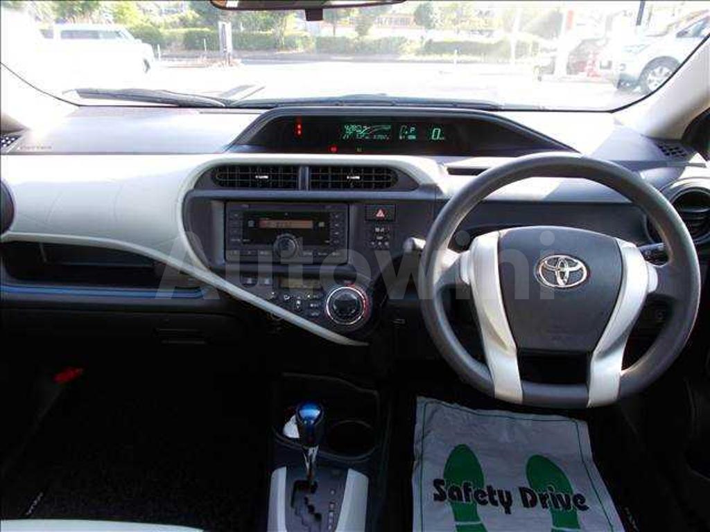 2013 TOYOTA AQUA - 7