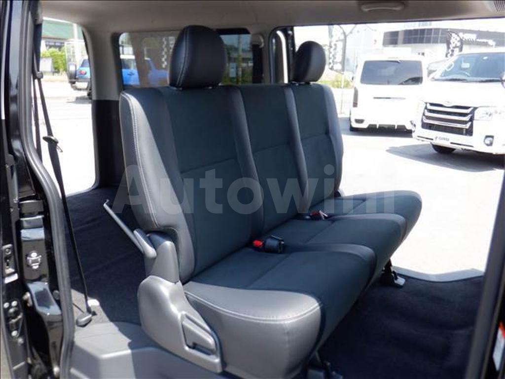 2018 TOYOTA REGIUSACE VAN - 8