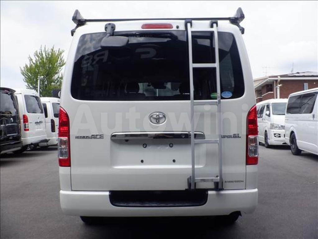 GDH201-1003252 2018 TOYOTA REGIUSACE VAN-2