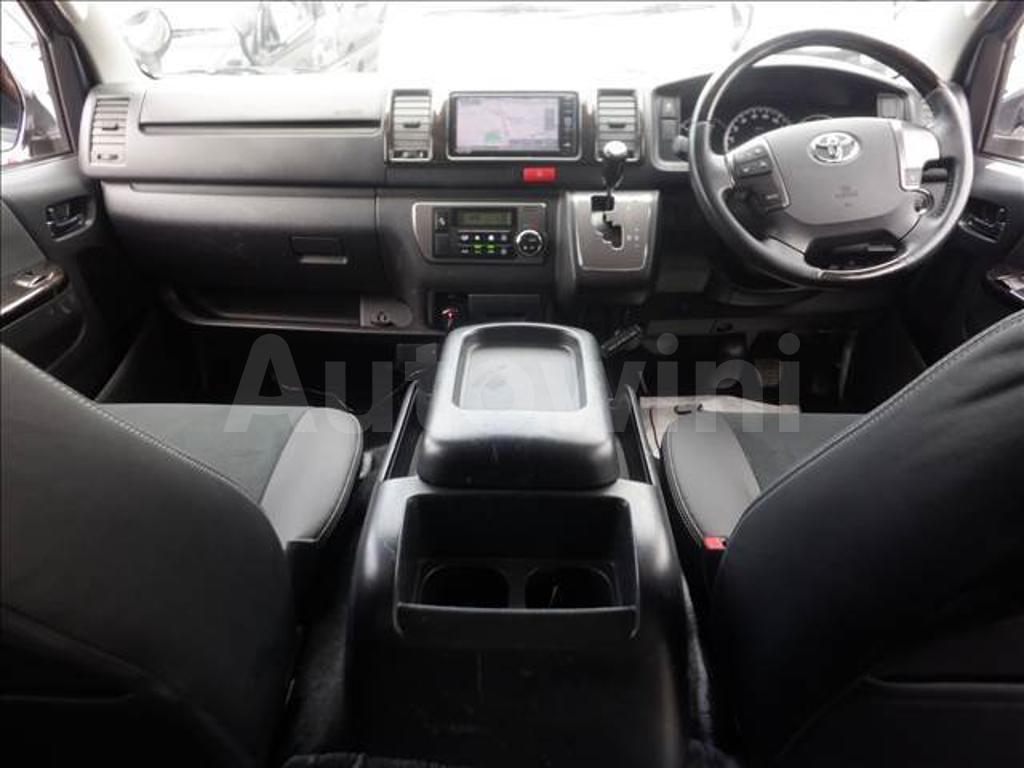 GDH201-1003252 2018 TOYOTA REGIUSACE VAN-3