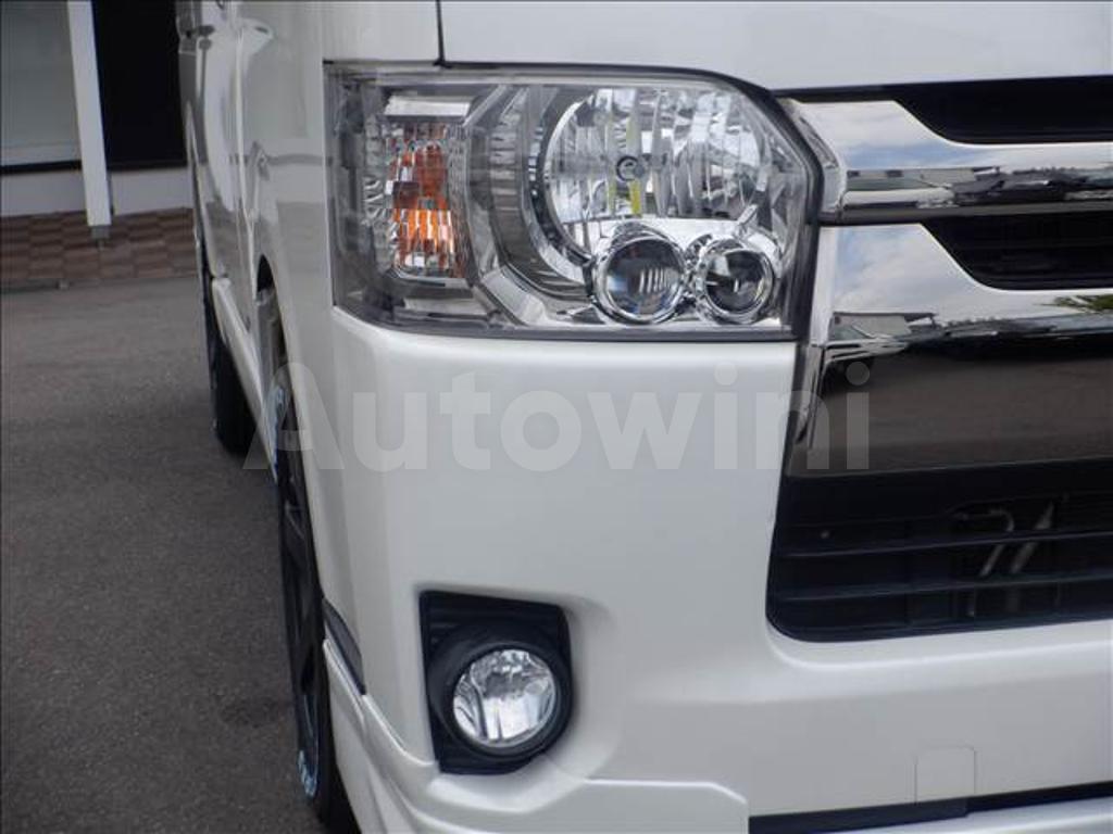 2018 TOYOTA REGIUSACE VAN - 10