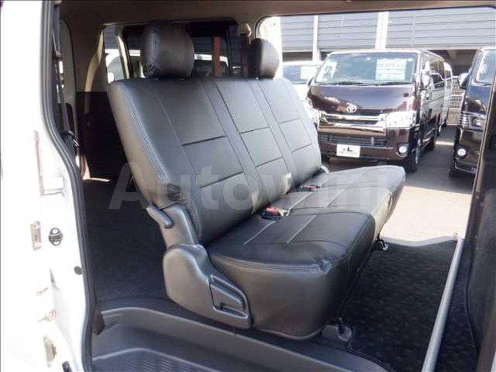 2017 TOYOTA REGIUSACE VAN - 8