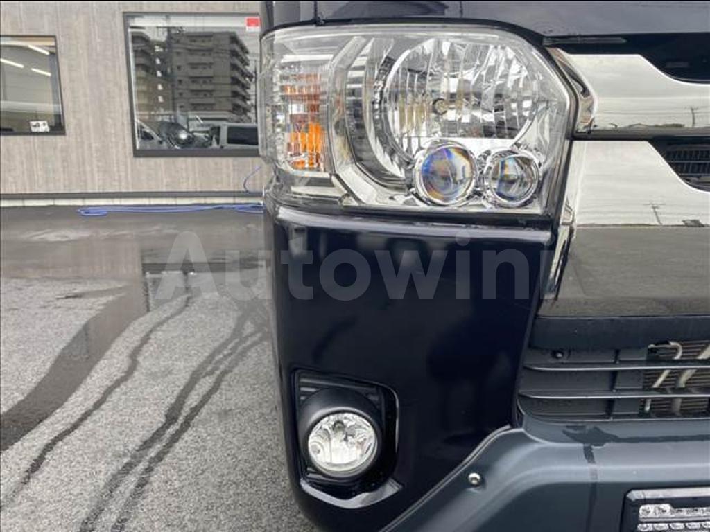 2019 TOYOTA REGIUSACE VAN - 10