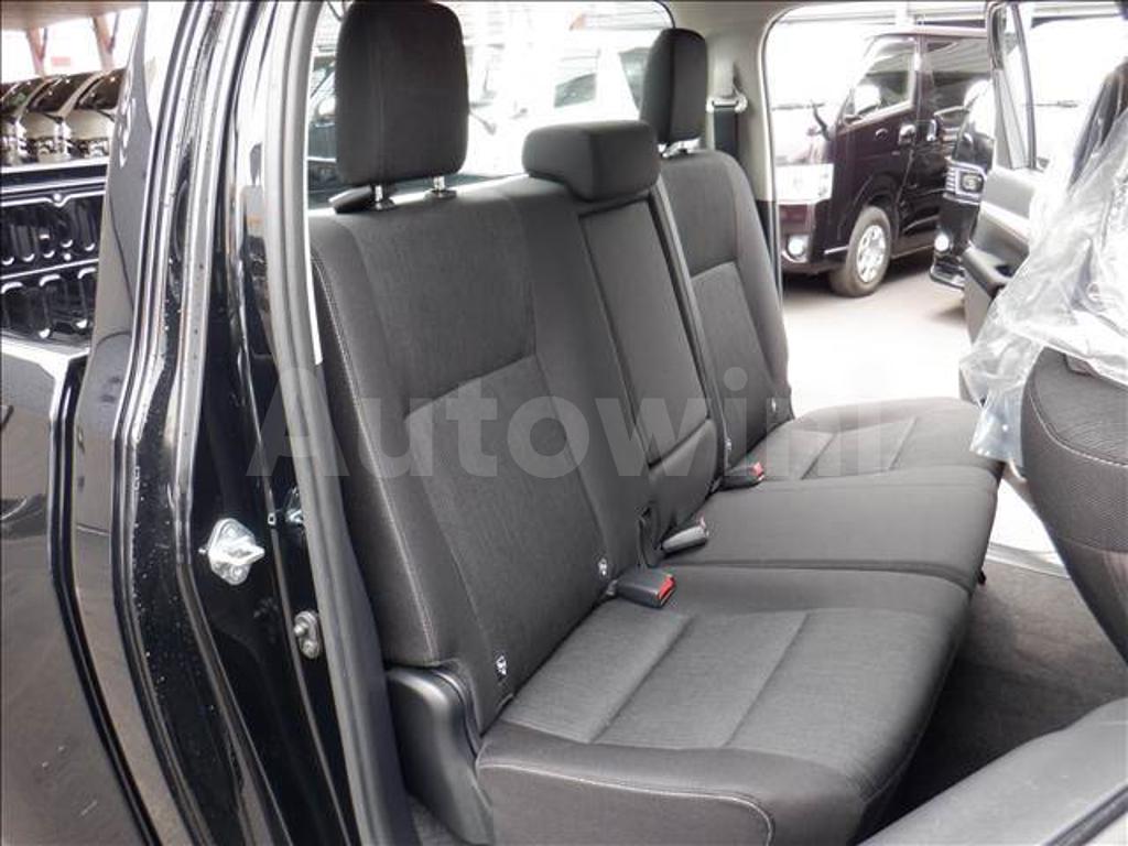 2020 TOYOTA HILUX Z - 8