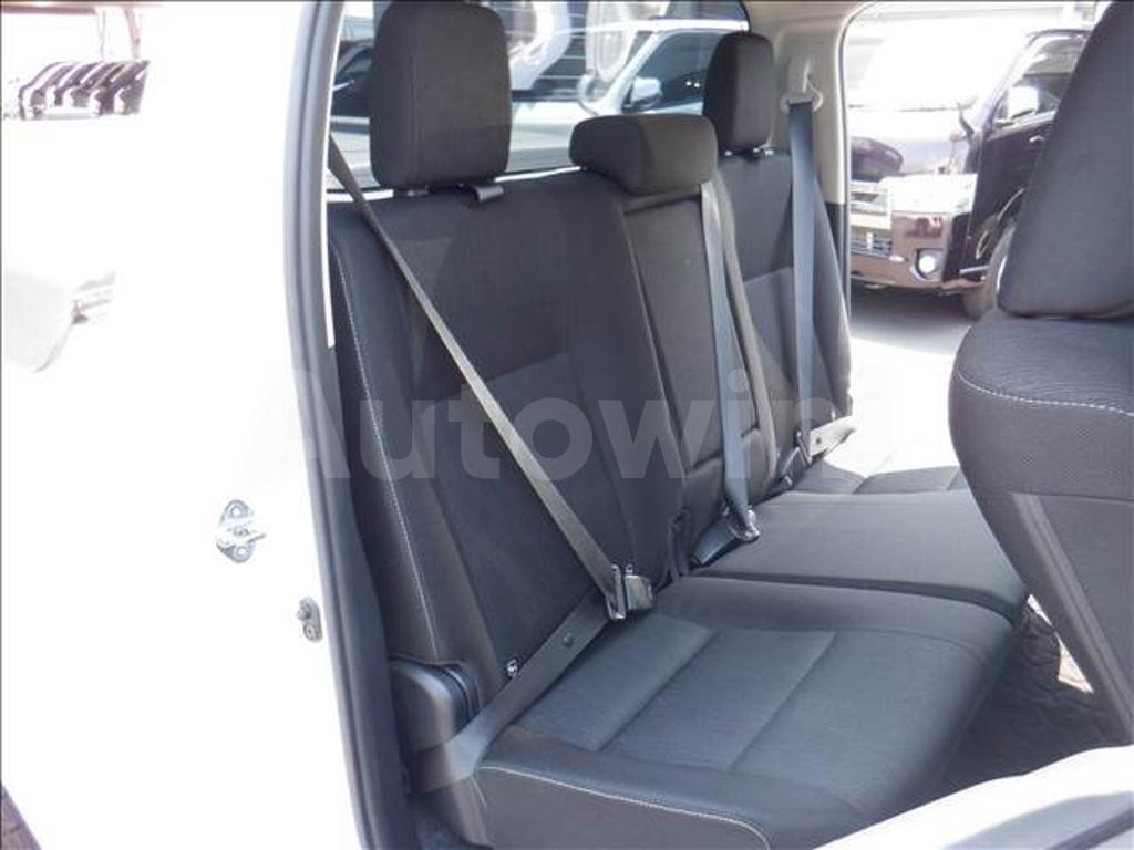 2020 TOYOTA HILUX SPORTS PICKUP - 8