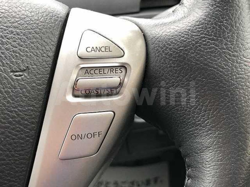 FC26-038602 2011 NISSAN SERENA HIGHWAYSTAR V SELECTION-5