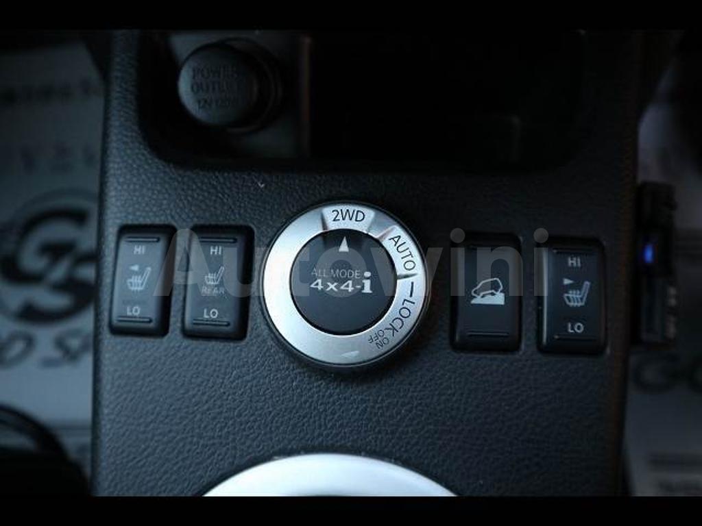 NT31-230412 2011 NISSAN X TRAIL 20X-4