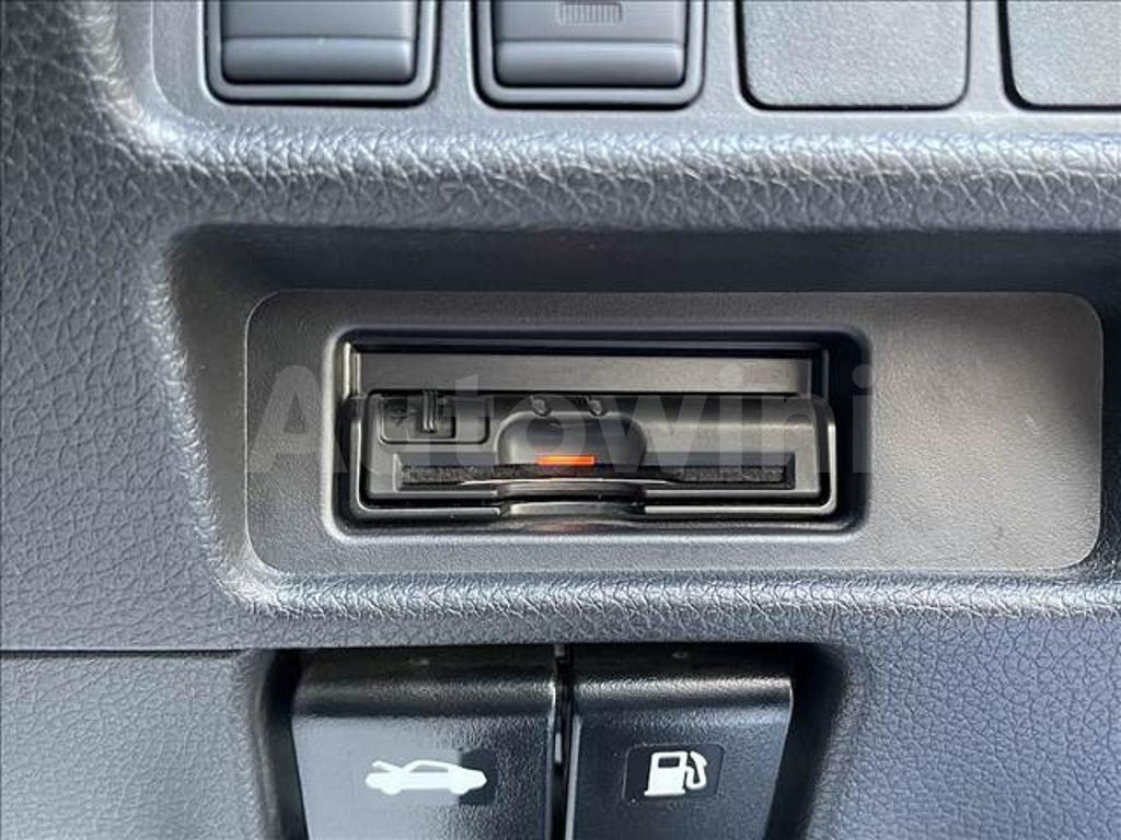 2019 NISSAN X TRAIL - 7