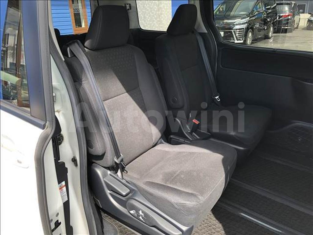 2015 TOYOTA VOXY V - 7