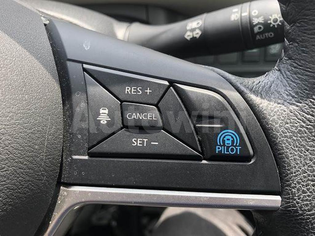 2017 NISSAN SERENA - 10