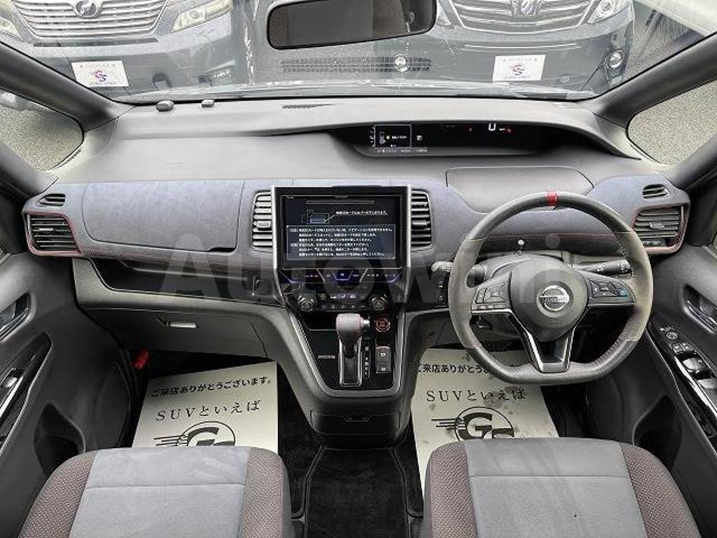 2017 NISSAN SERENA - 2
