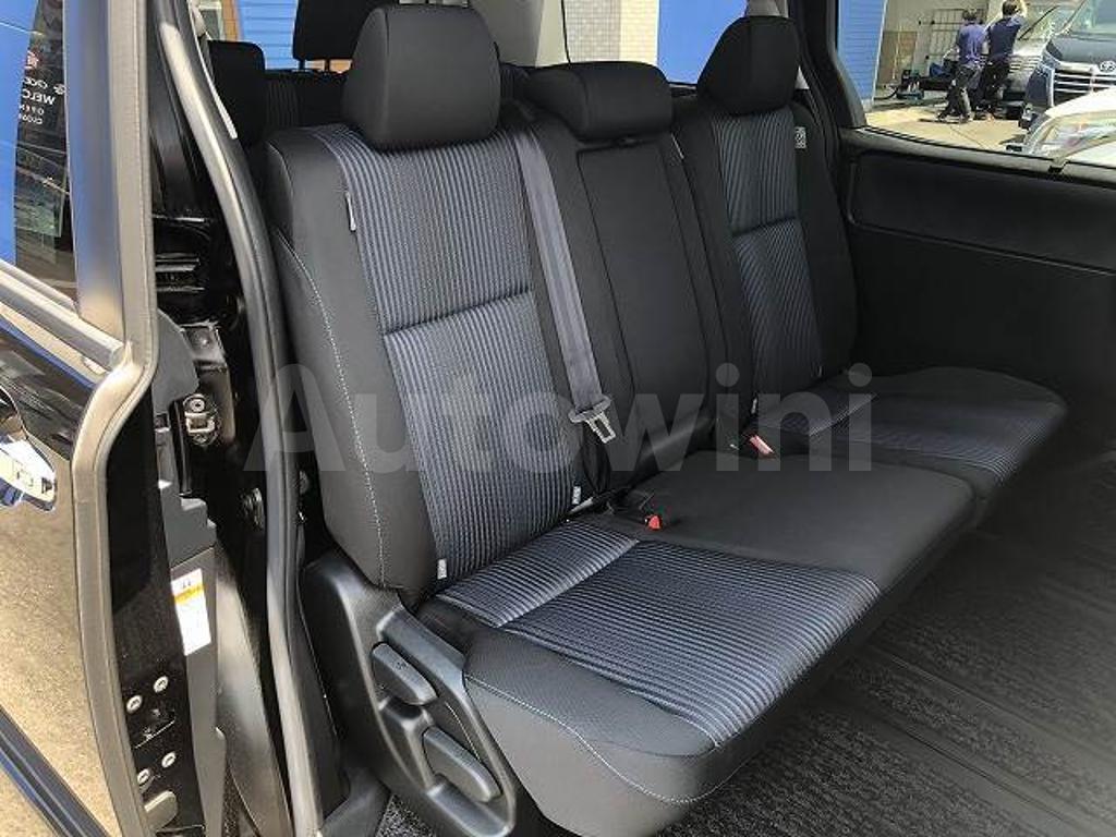 2016 TOYOTA VOXY - 7