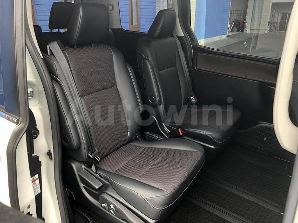 ZWR80-0129599 2015 TOYOTA ESQUIRE GI-5