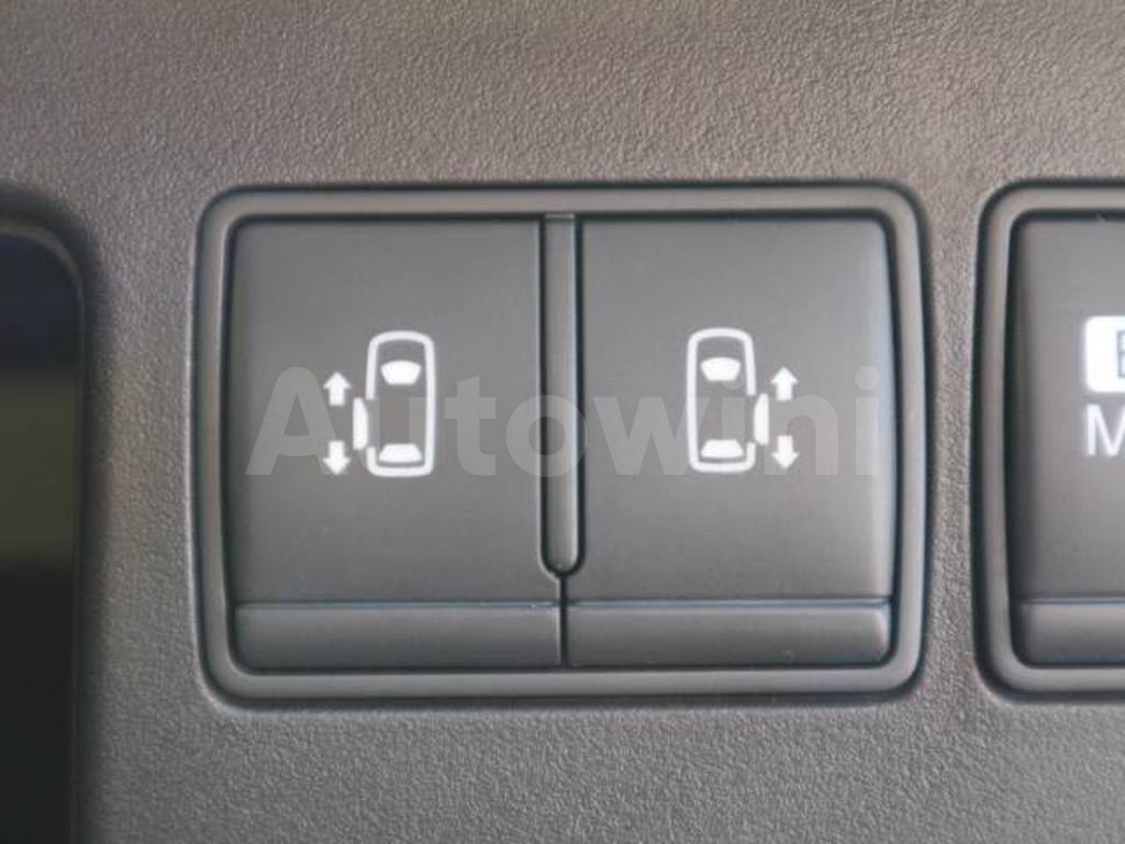 FC26-014825 2011 NISSAN SERENA HIGHWAYSTAR-5
