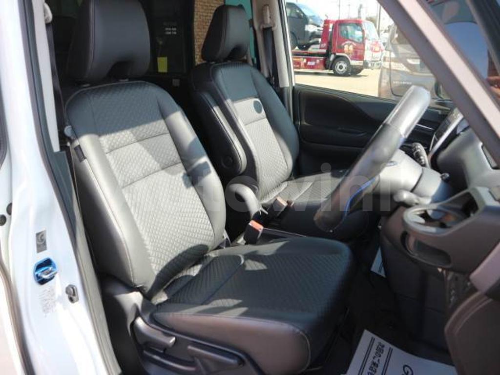 2020 NISSAN SERENA - 10