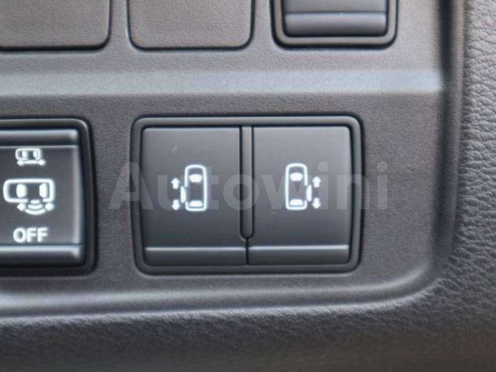 2019 NISSAN SERENA - 8