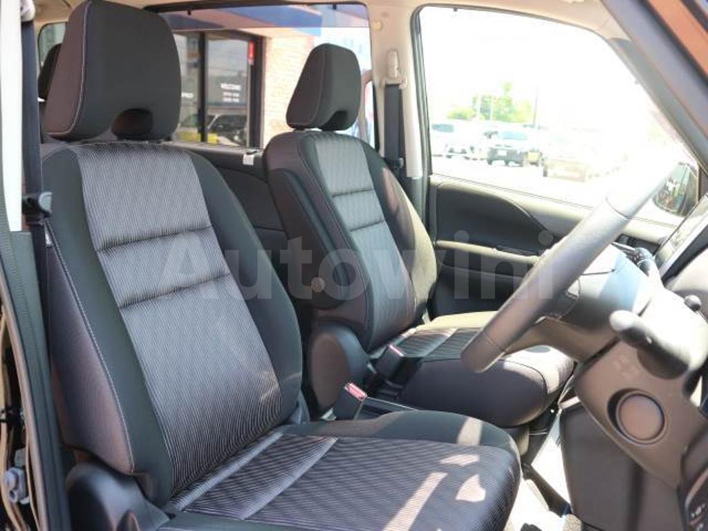 2019 NISSAN SERENA - 10