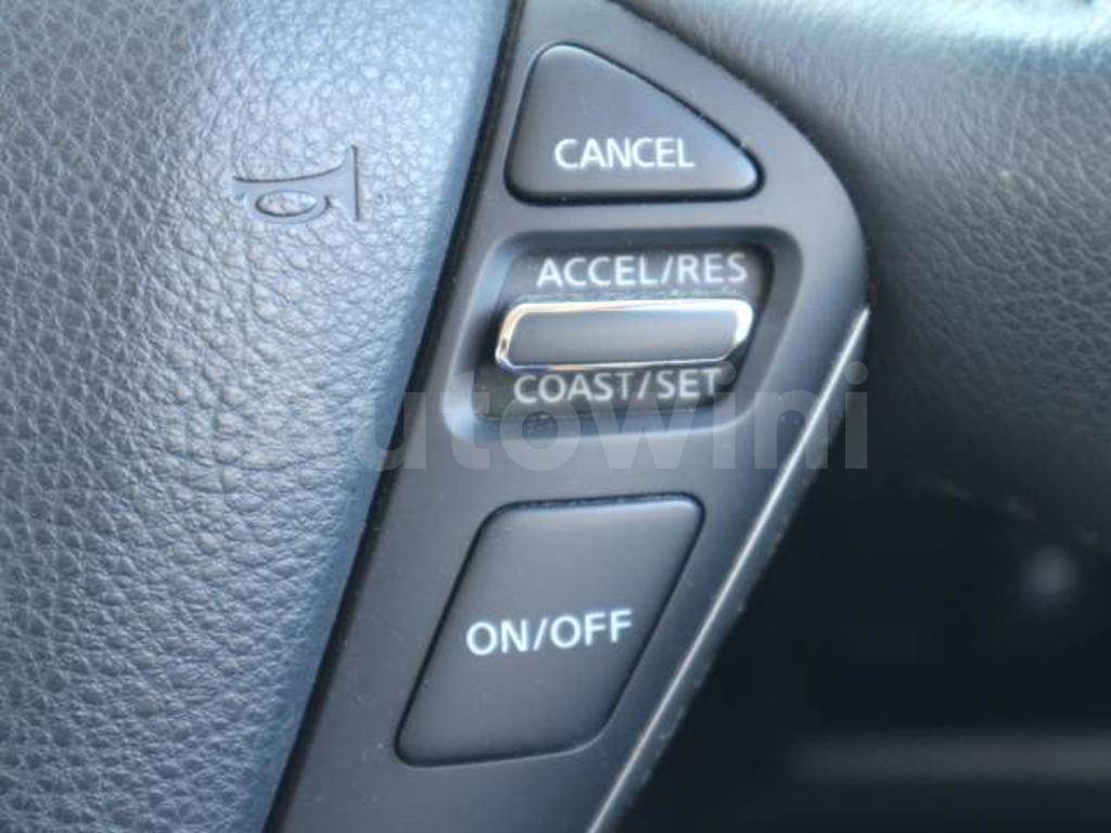 2017 NISSAN ELGRAND - 8